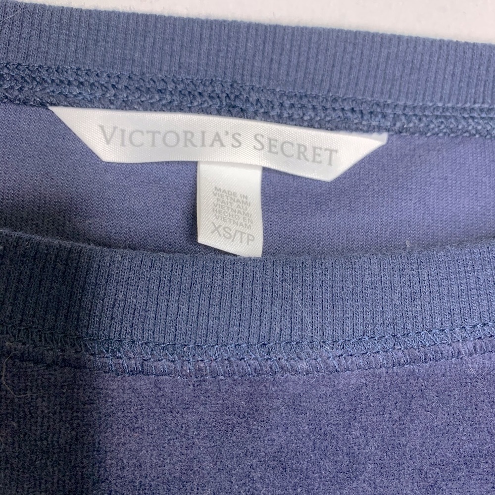 VS velour top - Picture 2 of 5
